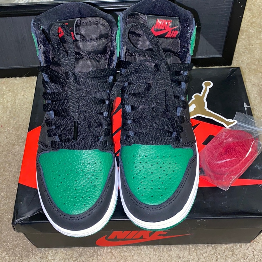 Youth Air Jordan 1 Pine Green